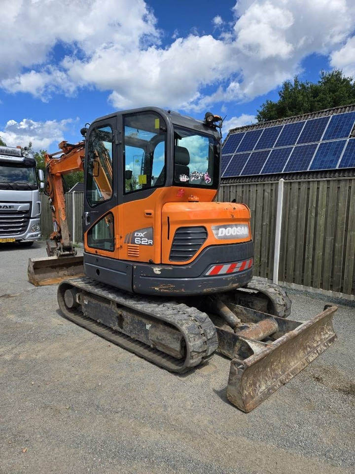 Doosan DX 62 R - Miniekskavaator: pilt 2 Doosan DX 62 R - Miniekskavaator: pilt 2