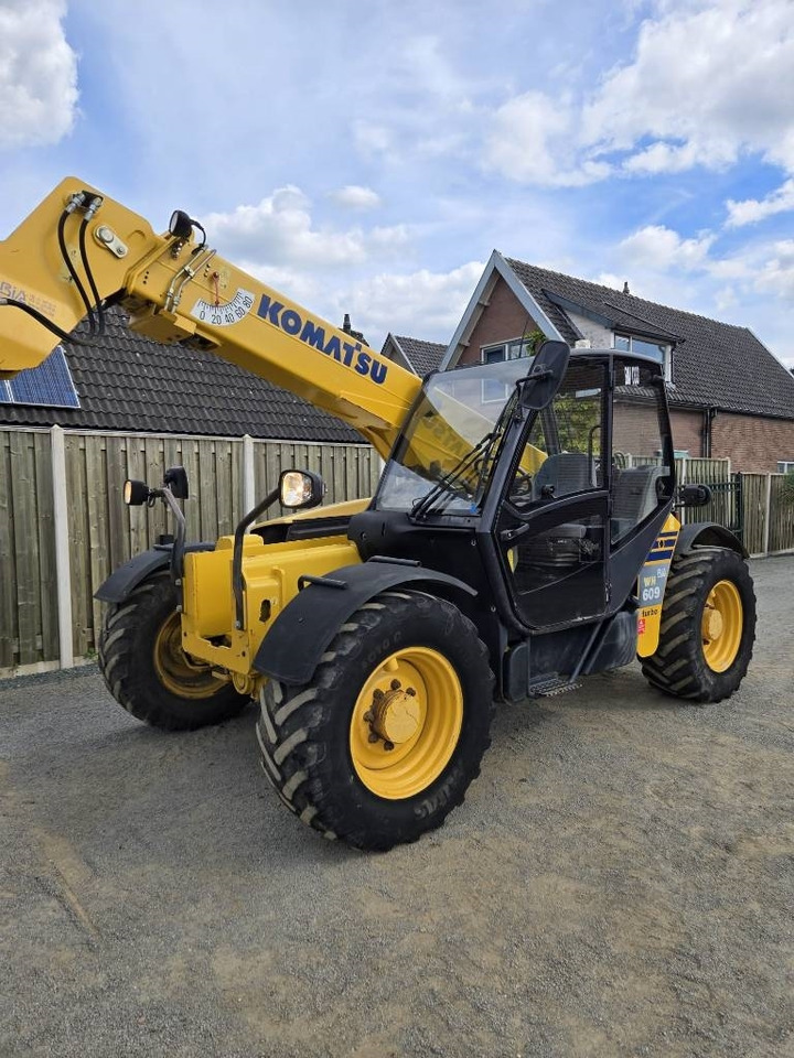 Teleskooplaadur Komatsu WH 609: pilt 9
