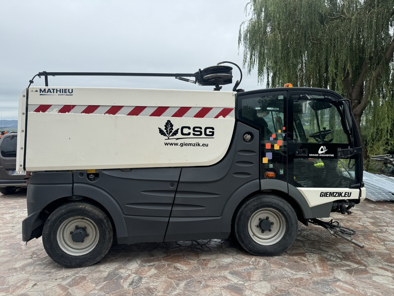 MATHIEU Grand Aquadyne 4000 water truck sprayer HP washer - Tänavapühkimismasin: pilt 3 MATHIEU Grand Aquadyne 4000 water truck sprayer HP washer - Tänavapühkimismasin: pilt 3