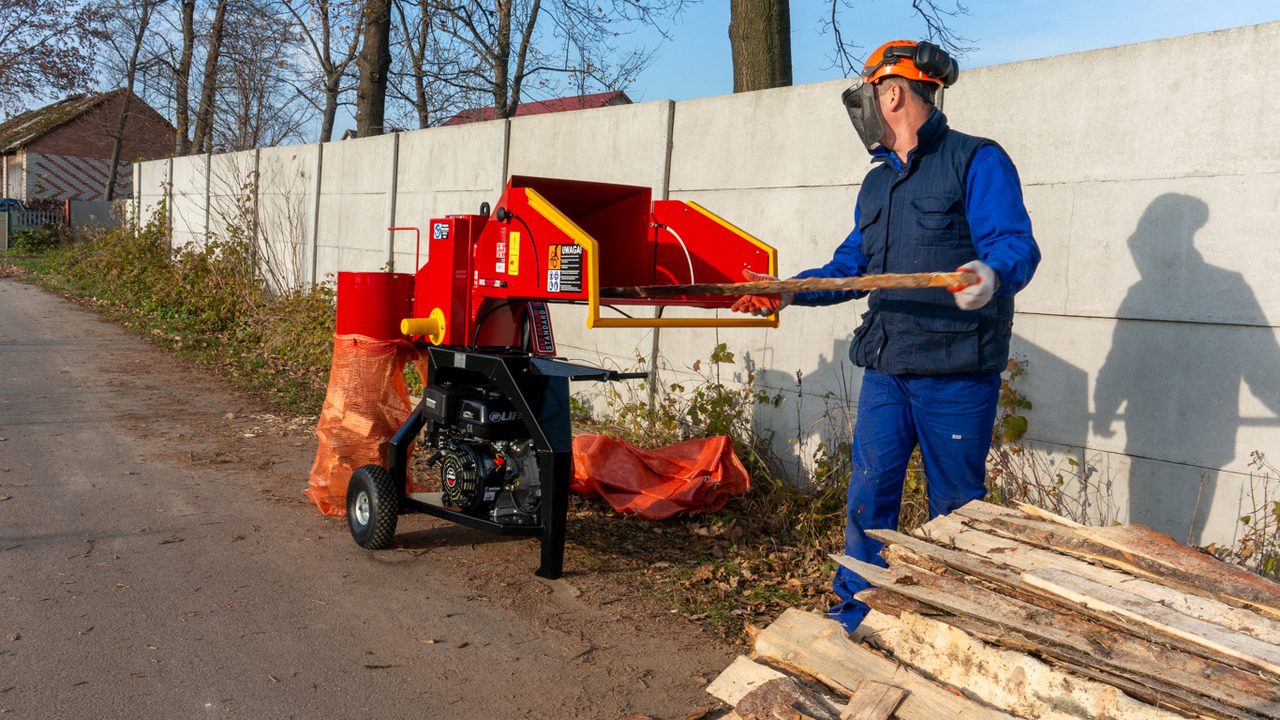 Uus Puiduhakkurid REMET RS100: pilt 11 Uus Puiduhakkurid REMET RS100: pilt 11