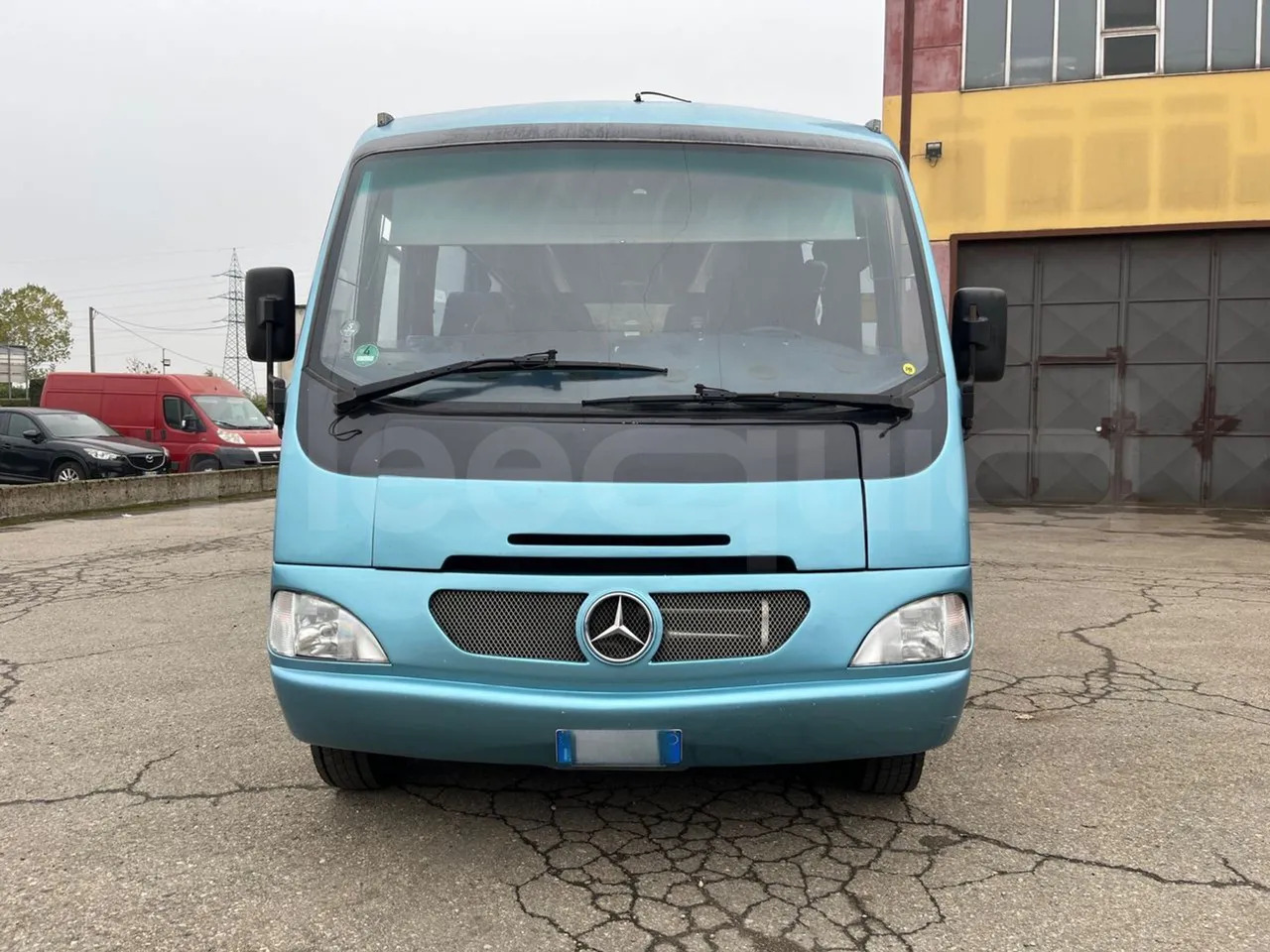 Mercedes-Benz Beluga - Buss: pilt 2 Mercedes-Benz Beluga - Buss: pilt 2