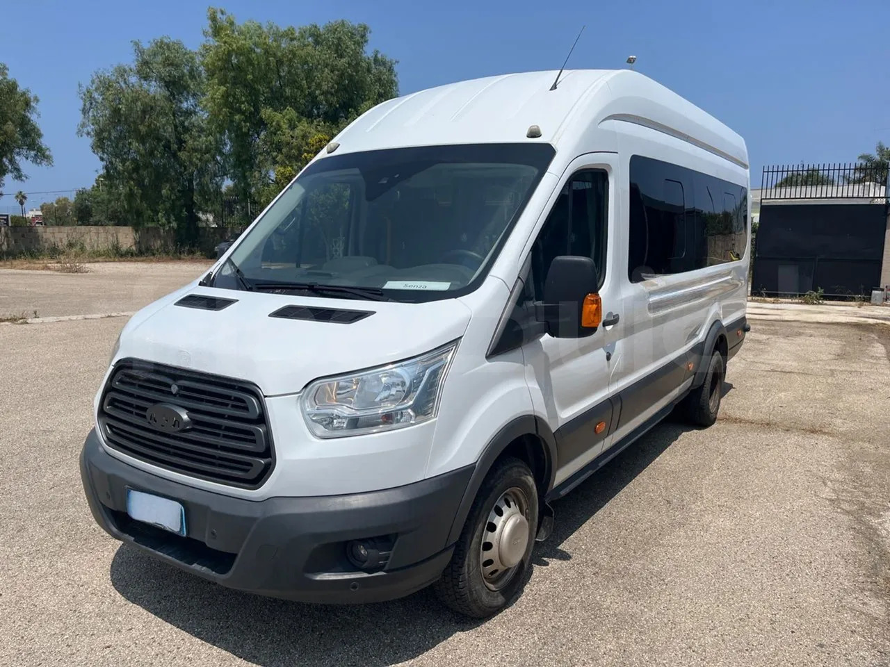 Ford Transit - Väikebuss, Mikrobuss: pilt 4 Ford Transit - Väikebuss, Mikrobuss: pilt 4