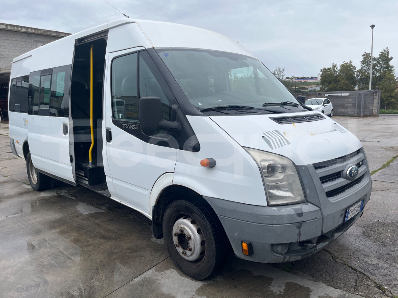 Ford Transit - Väikebuss, Mikrobuss: pilt 1 Ford Transit - Väikebuss, Mikrobuss: pilt 1