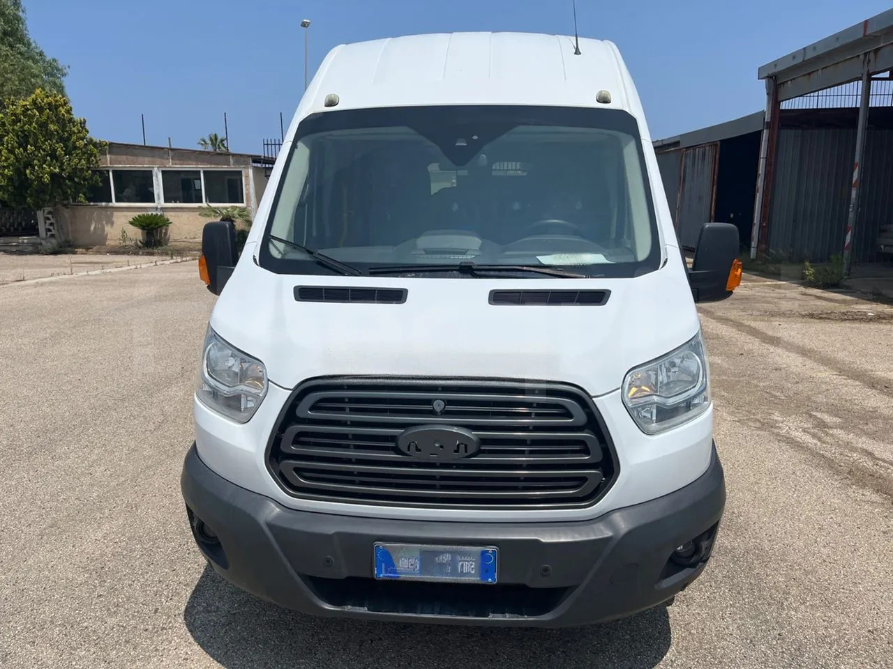 Ford Transit - Väikebuss, Mikrobuss: pilt 2 Ford Transit - Väikebuss, Mikrobuss: pilt 2