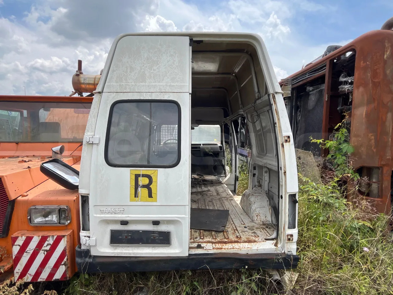 Ford Transit - Väikebuss, Mikrobuss: pilt 1 Ford Transit - Väikebuss, Mikrobuss: pilt 1