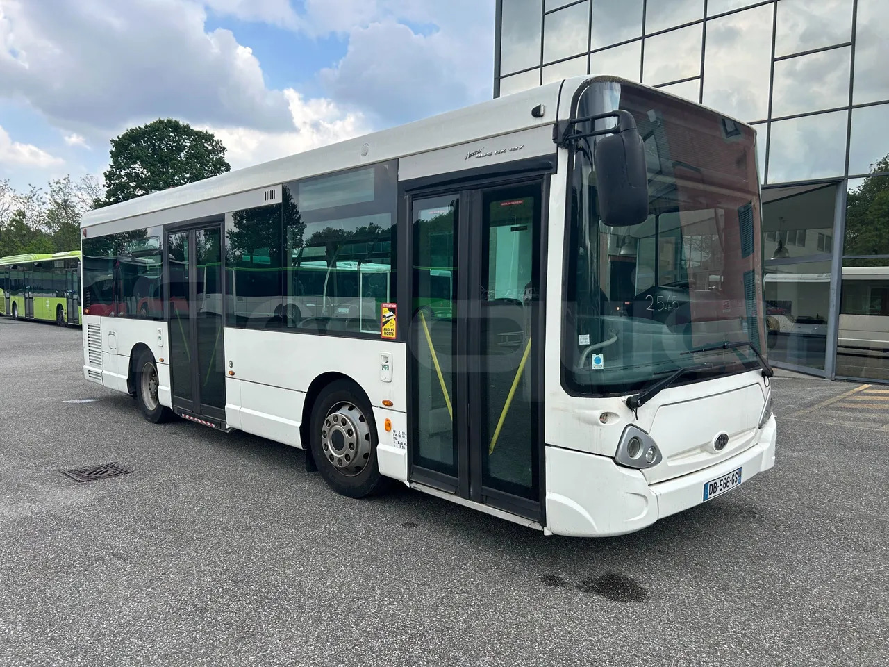 Heuliez GX127 - Linnaliini buss: pilt 1 Heuliez GX127 - Linnaliini buss: pilt 1