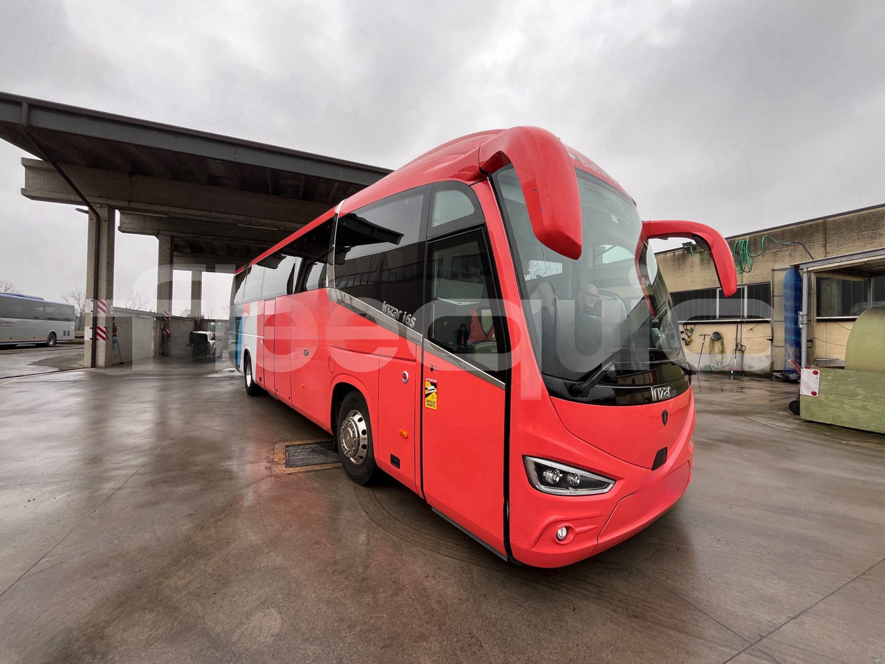 Irizar i6 - Kaugsõidu buss: pilt 1 Irizar i6 - Kaugsõidu buss: pilt 1