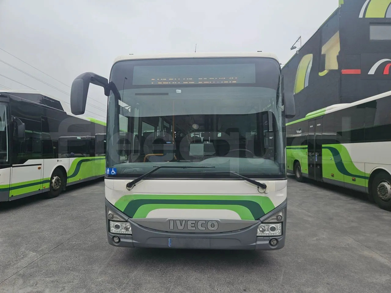 Iveco Crossway Low Entry - Linnaliini buss: pilt 2 Iveco Crossway Low Entry - Linnaliini buss: pilt 2