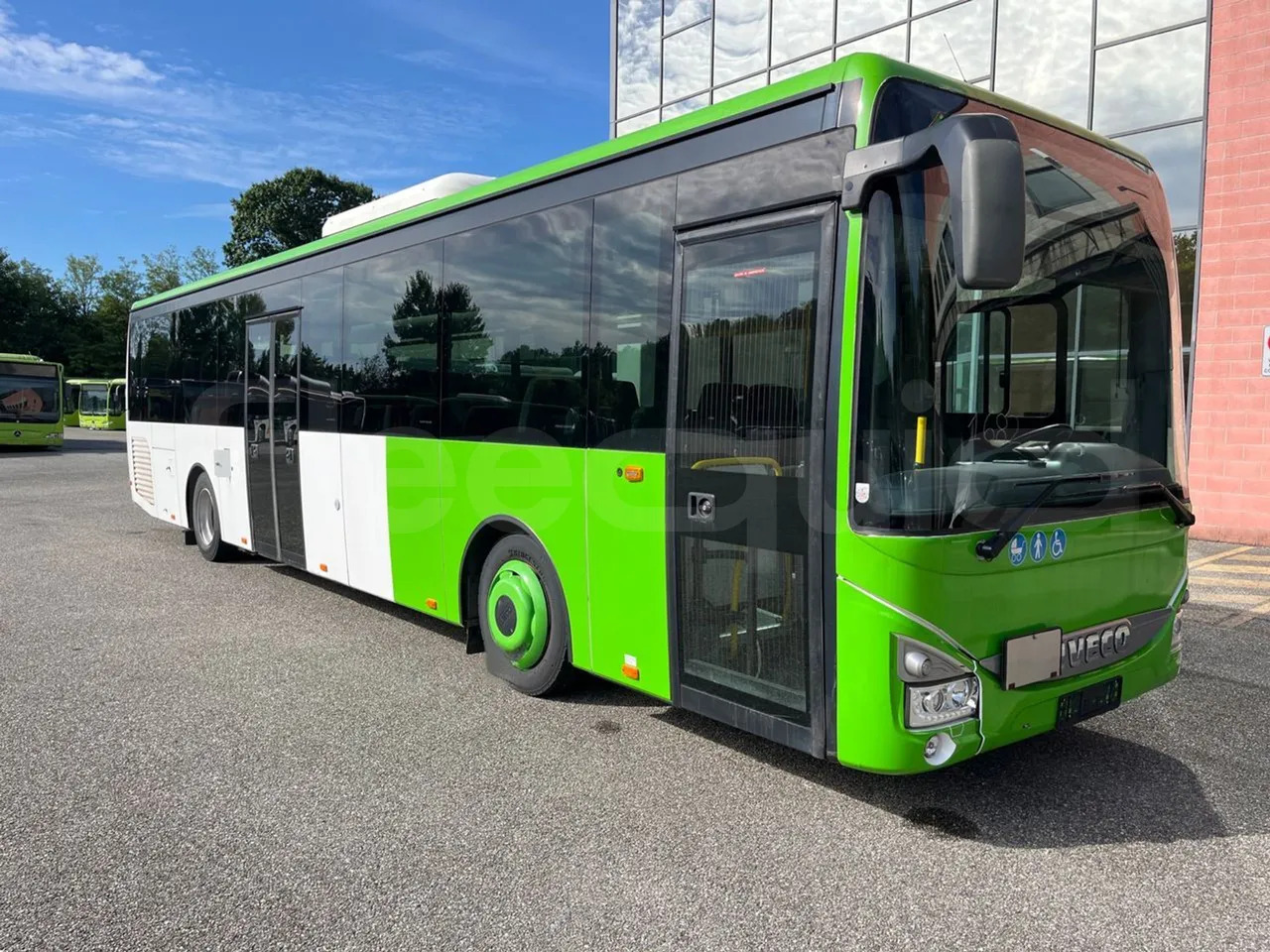 Iveco Crossway Low Entry - Linnaliini buss: pilt 1 Iveco Crossway Low Entry - Linnaliini buss: pilt 1