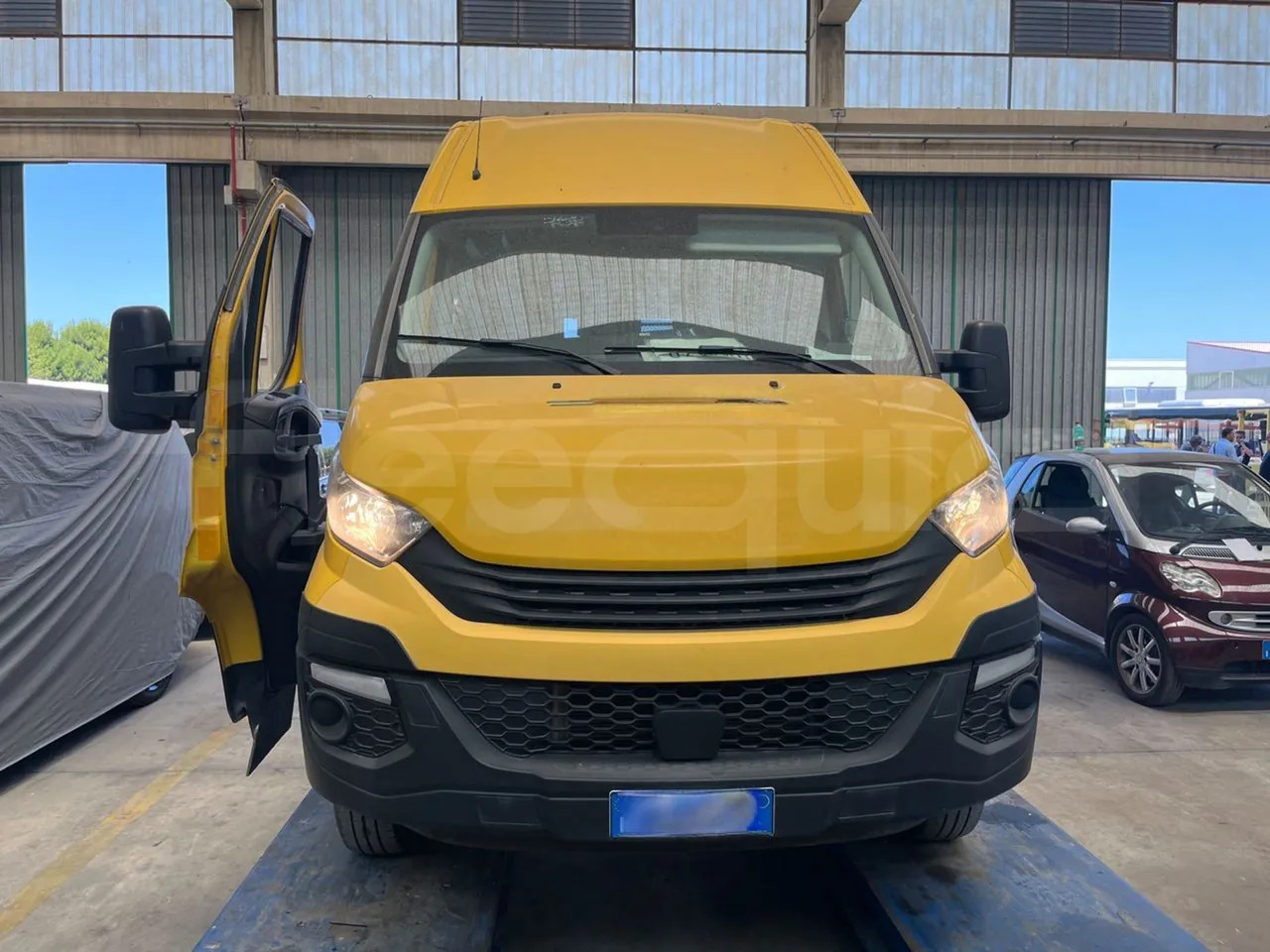 Iveco Daily - Koolibuss: pilt 2 Iveco Daily - Koolibuss: pilt 2
