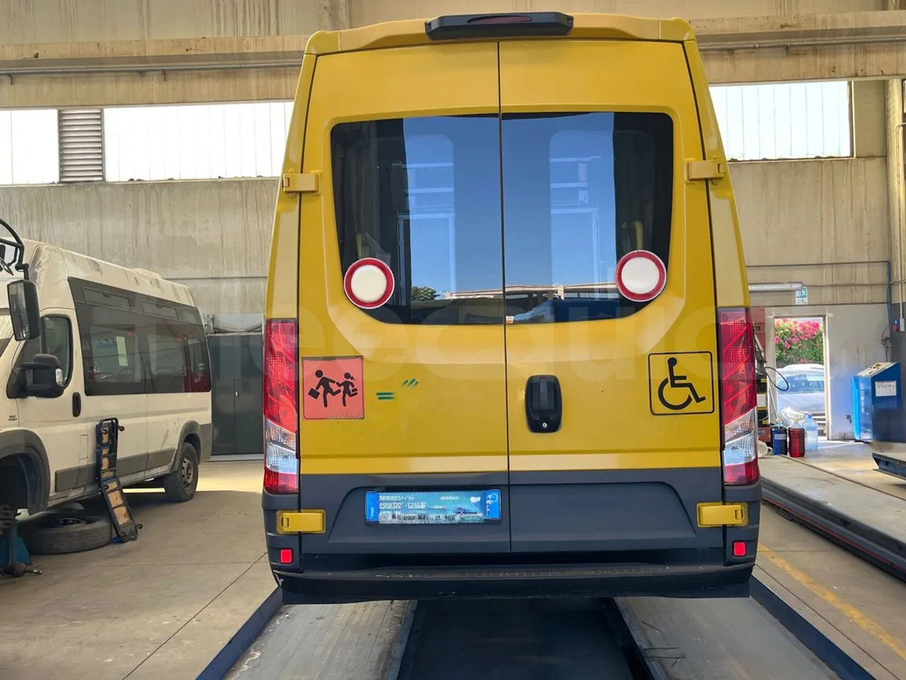 Iveco Daily - Koolibuss: pilt 5 Iveco Daily - Koolibuss: pilt 5