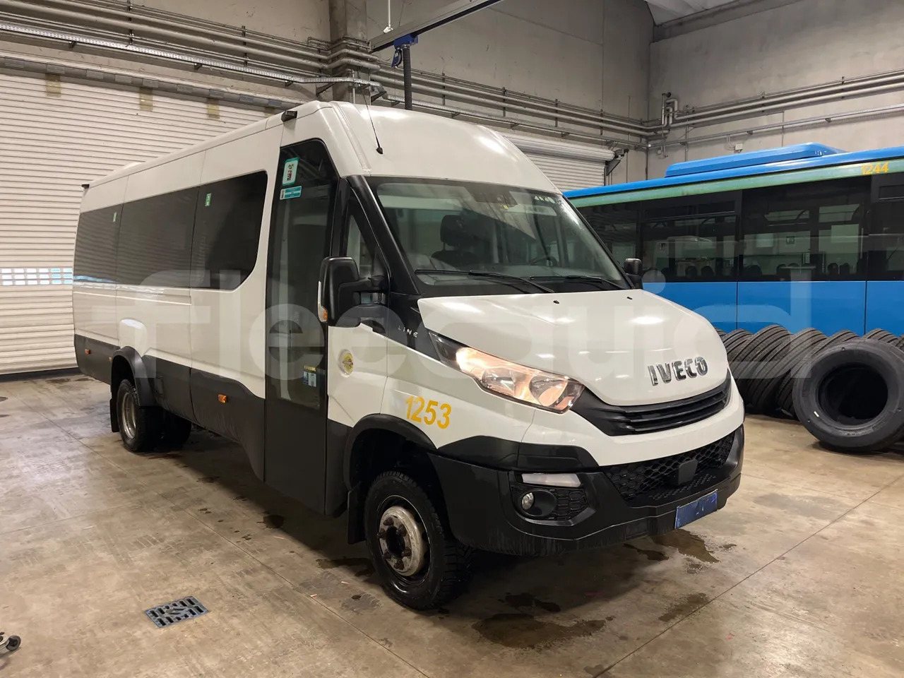 Iveco Daily - Väikebuss, Mikrobuss: pilt 1 Iveco Daily - Väikebuss, Mikrobuss: pilt 1