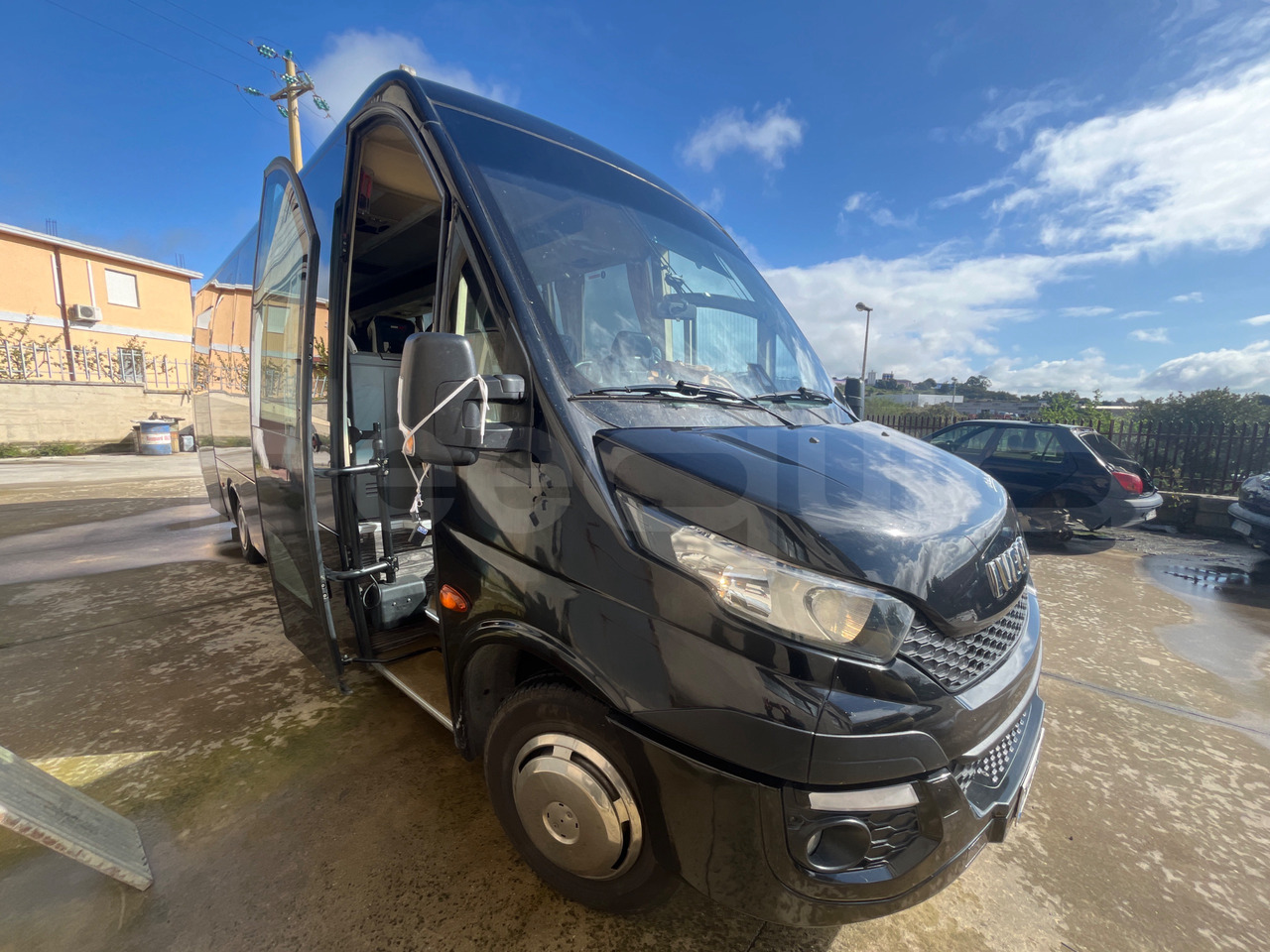 Iveco Daily - Kaugsõidu buss: pilt 1 Iveco Daily - Kaugsõidu buss: pilt 1