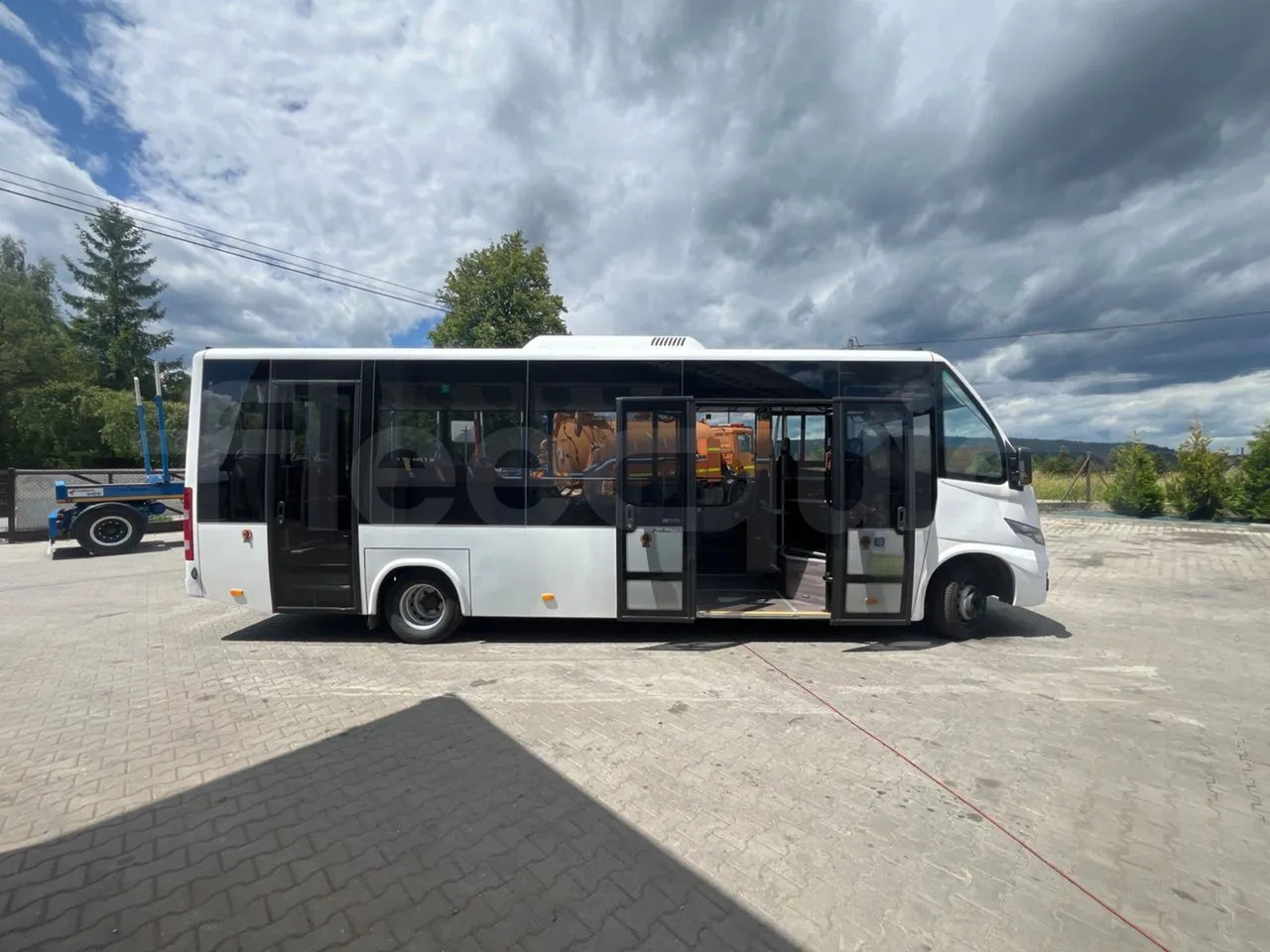 Iveco Daily - Linnaliini buss: pilt 4 Iveco Daily - Linnaliini buss: pilt 4
