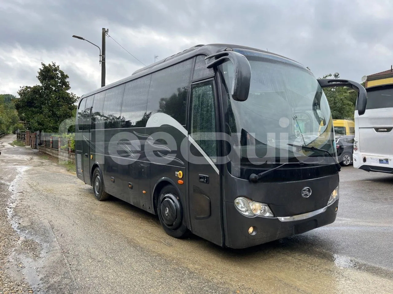 King Long XMQ6800 - Koolibuss: pilt 1 King Long XMQ6800 - Koolibuss: pilt 1