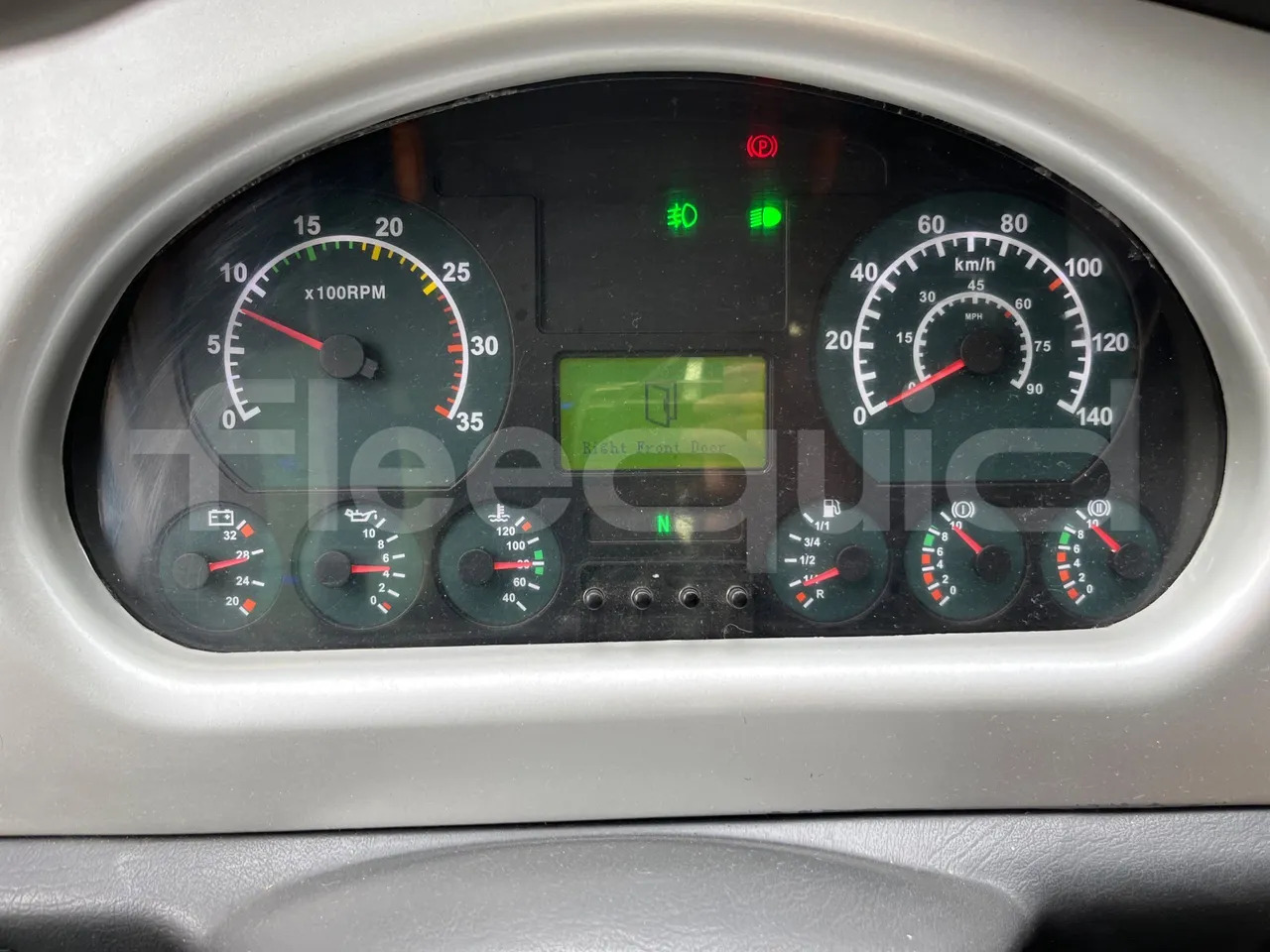 King Long XMQ6800 - Koolibuss: pilt 3 King Long XMQ6800 - Koolibuss: pilt 3