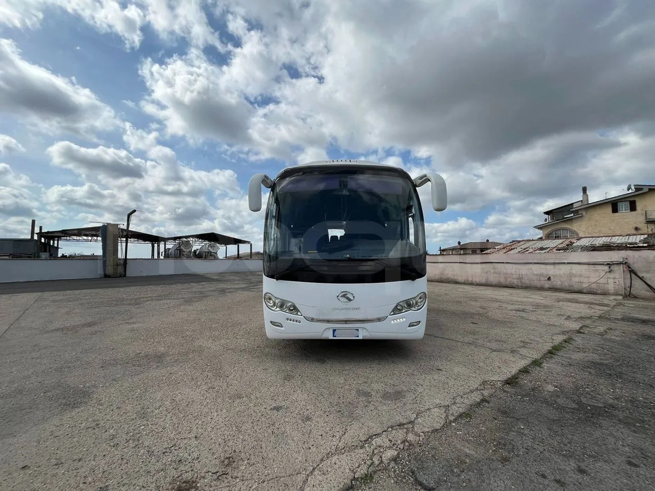King Long XMQ6996 - Kaugsõidu buss: pilt 1 King Long XMQ6996 - Kaugsõidu buss: pilt 1