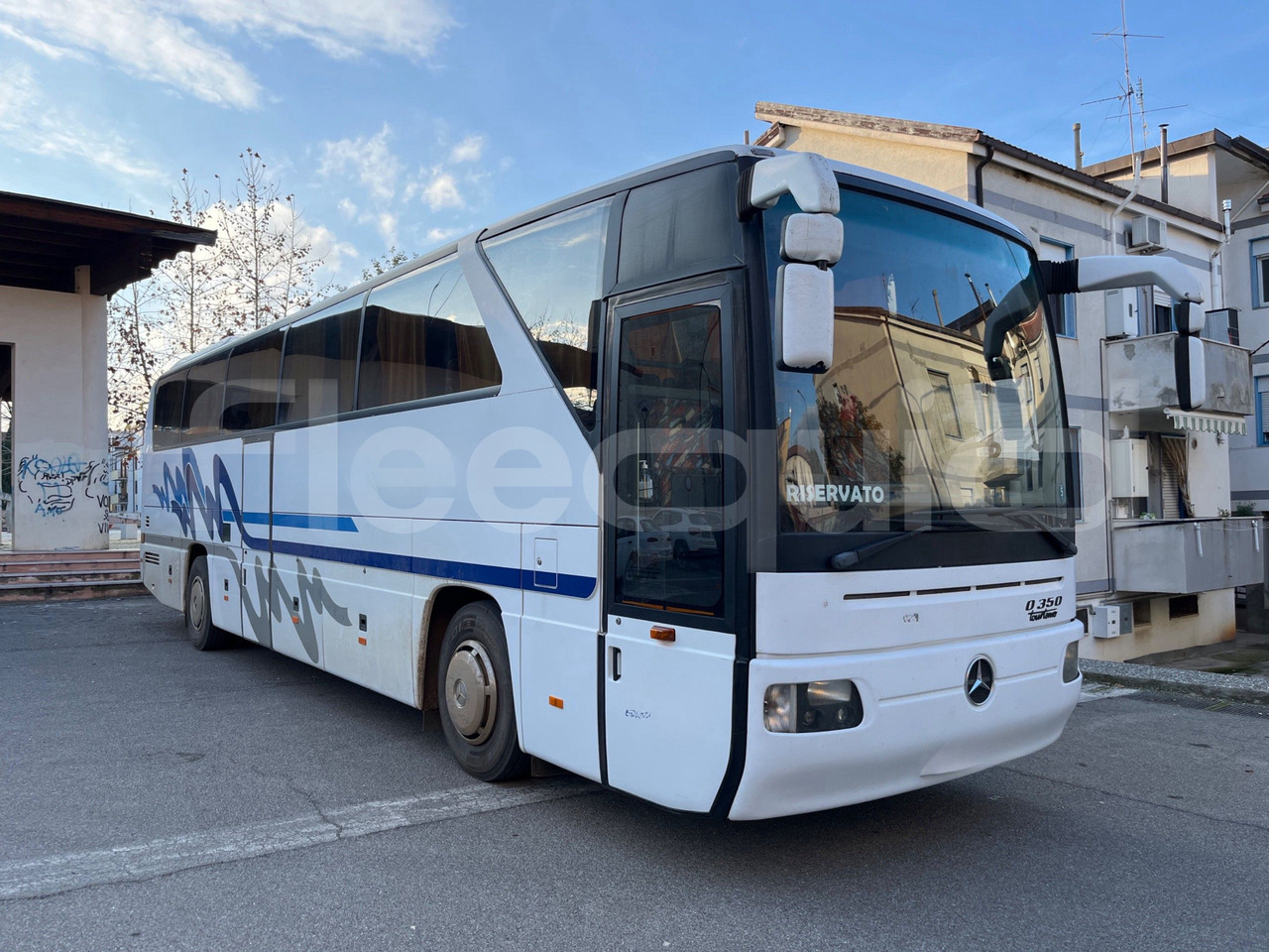 Mercedes-Benz 0 350 - Kaugsõidu buss: pilt 1 Mercedes-Benz 0 350 - Kaugsõidu buss: pilt 1