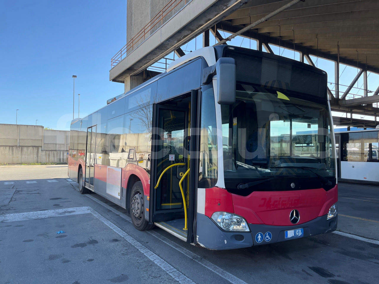 Mercedes-Benz Citaro - Linnaliini buss: pilt 1 Mercedes-Benz Citaro - Linnaliini buss: pilt 1