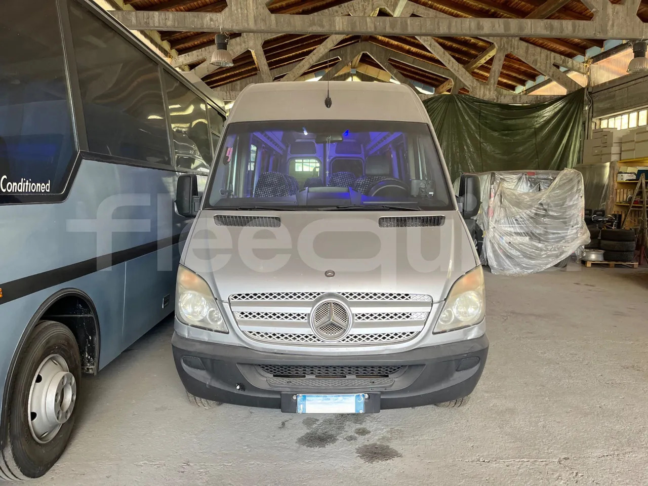 Mercedes-Benz Evobus 0315U - Väikebuss, Mikrobuss: pilt 2 Mercedes-Benz Evobus 0315U - Väikebuss, Mikrobuss: pilt 2