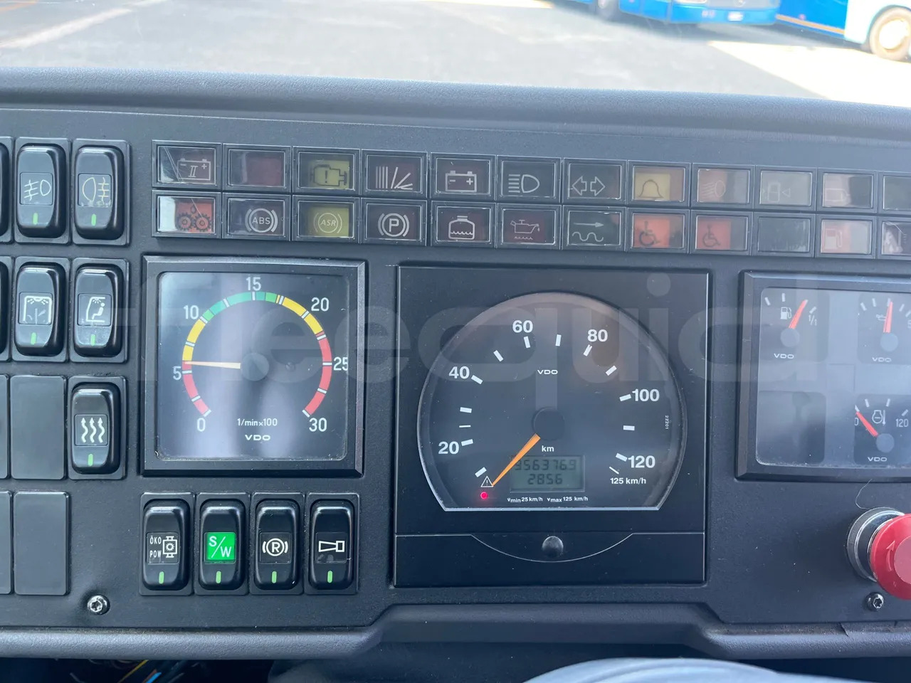 Mercedes-Benz Integro - Linnaliini buss: pilt 3 Mercedes-Benz Integro - Linnaliini buss: pilt 3