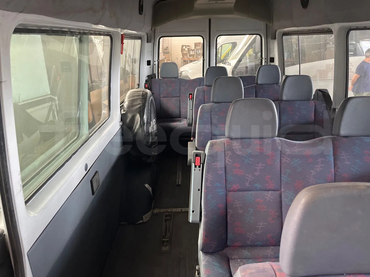 Väikebuss, Mikrobuss Mercedes-Benz Sprinter: pilt 12