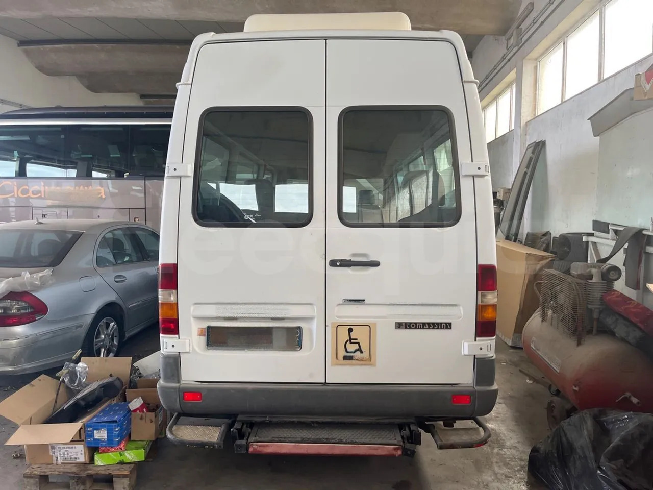 Mercedes-Benz Sprinter - Väikebuss, Mikrobuss: pilt 5 Mercedes-Benz Sprinter - Väikebuss, Mikrobuss: pilt 5