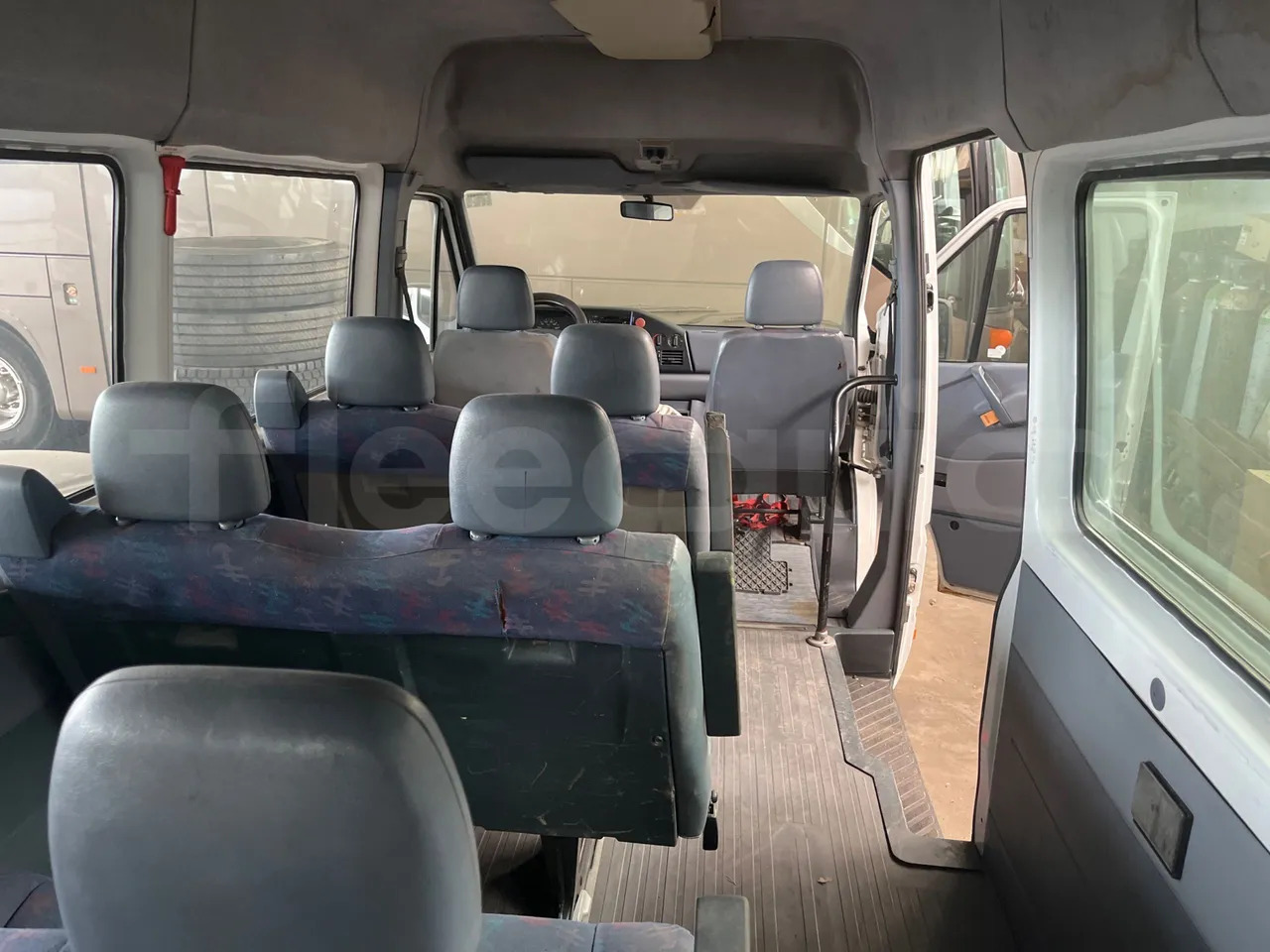 Väikebuss, Mikrobuss Mercedes-Benz Sprinter: pilt 14