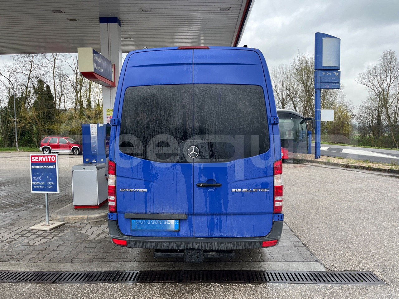Mercedes-Benz Sprinter - Väikebuss, Mikrobuss: pilt 5 Mercedes-Benz Sprinter - Väikebuss, Mikrobuss: pilt 5