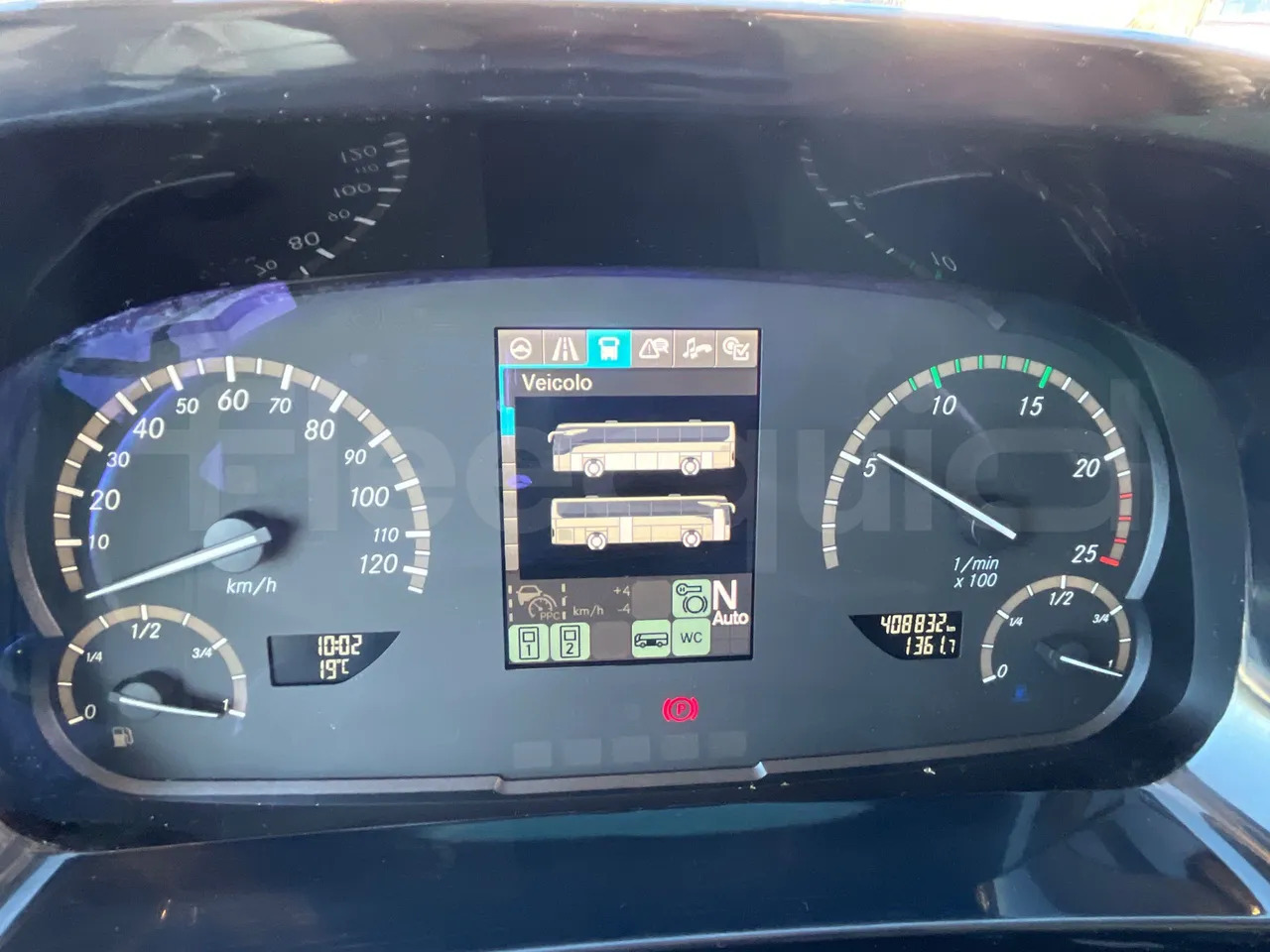 Mercedes-Benz Tourismo - Kaugsõidu buss: pilt 3 Mercedes-Benz Tourismo - Kaugsõidu buss: pilt 3