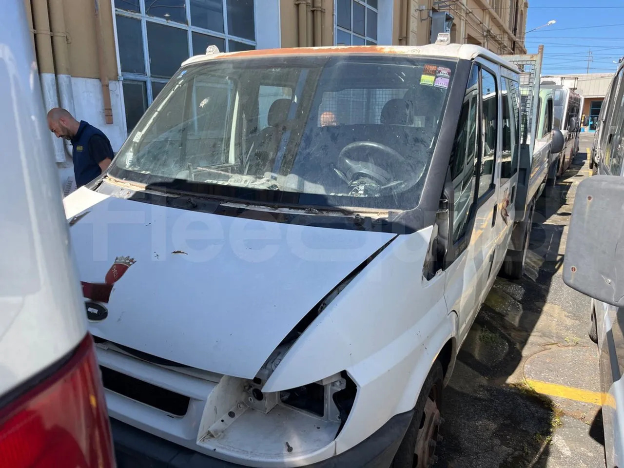 N. 4 Ford Transit - Väikebuss, Mikrobuss: pilt 2 N. 4 Ford Transit - Väikebuss, Mikrobuss: pilt 2