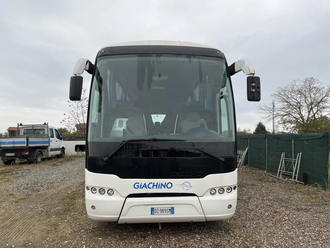 Neoplan P22 - Kaugsõidu buss: pilt 2 Neoplan P22 - Kaugsõidu buss: pilt 2