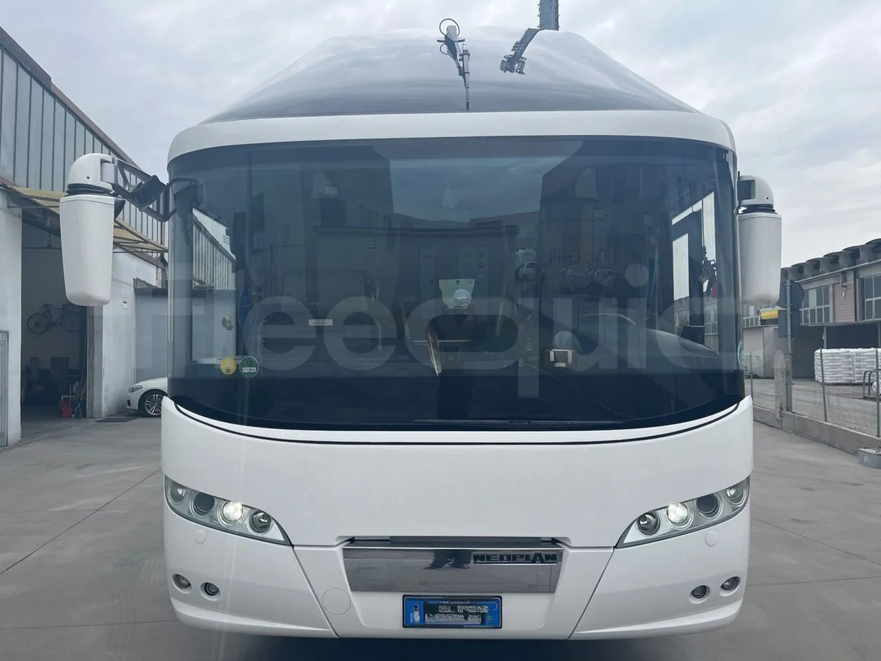 Neoplan Starliner - Kaugsõidu buss: pilt 2 Neoplan Starliner - Kaugsõidu buss: pilt 2
