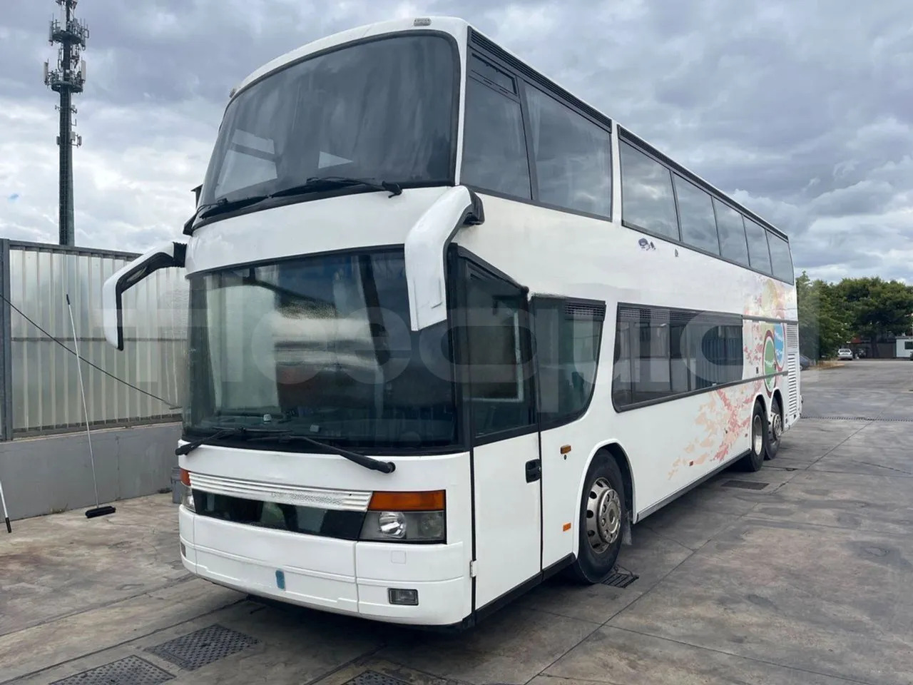 Setra S328 - Kaugsõidu buss: pilt 4 Setra S328 - Kaugsõidu buss: pilt 4