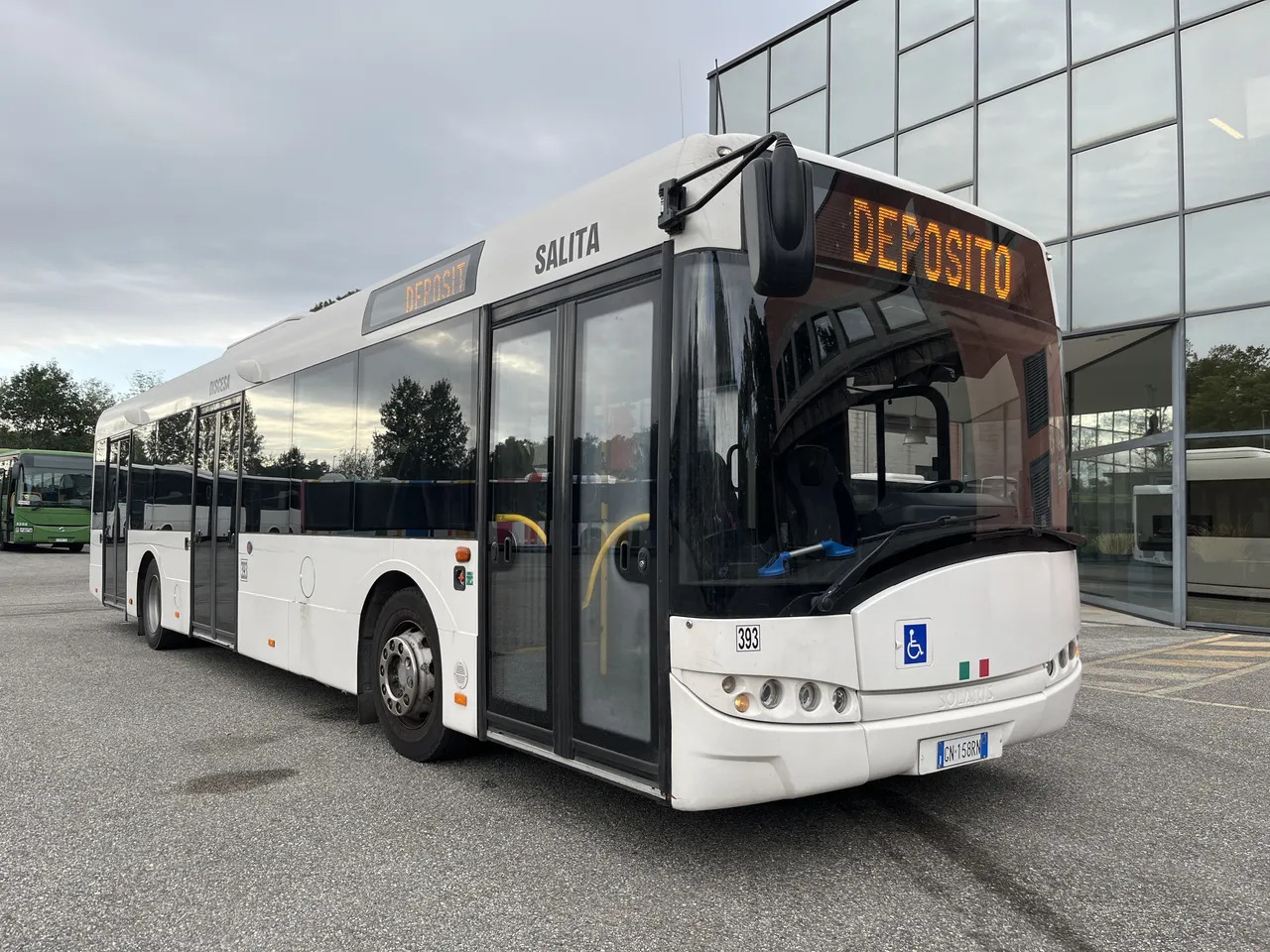 Solaris Urbino - Linnaliini buss: pilt 1 Solaris Urbino - Linnaliini buss: pilt 1