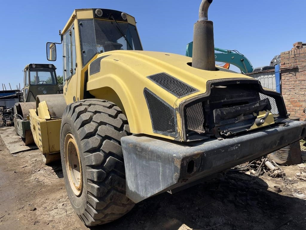 Bomag 226-4 - Tihendaja: pilt 2 Bomag 226-4 - Tihendaja: pilt 2