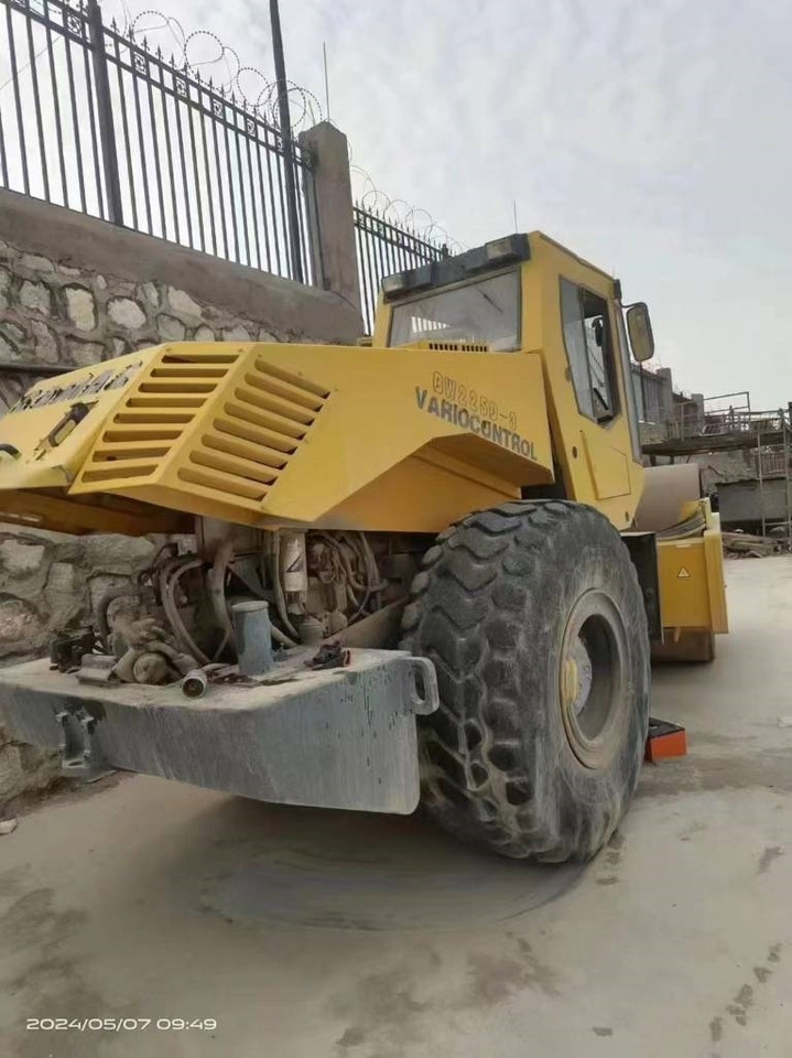 Bomag bw225d-3 - Tihendaja: pilt 2 Bomag bw225d-3 - Tihendaja: pilt 2
