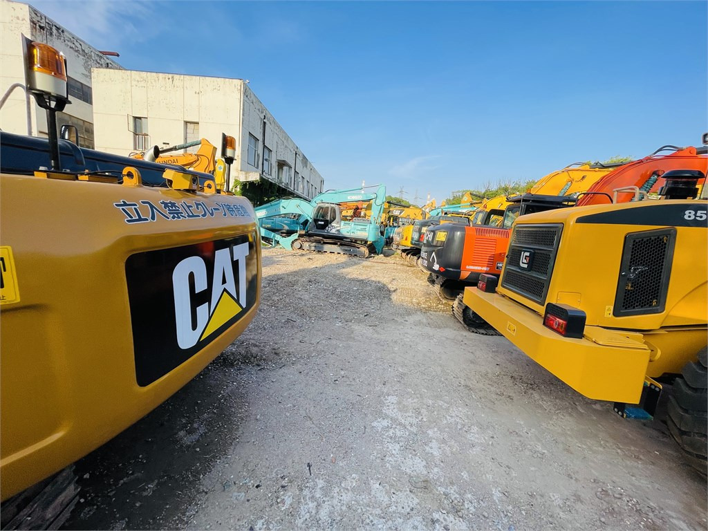 Ekskavaator CAT 320D2 L: pilt 7
