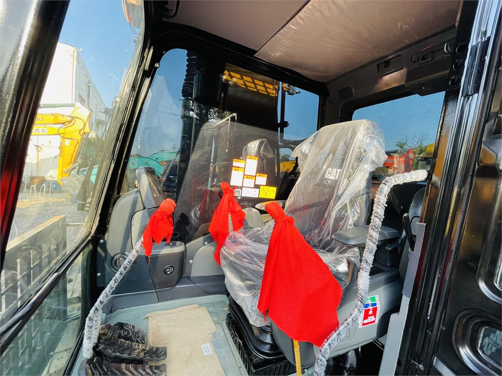 Ekskavaator CAT 320D2 L: pilt 18