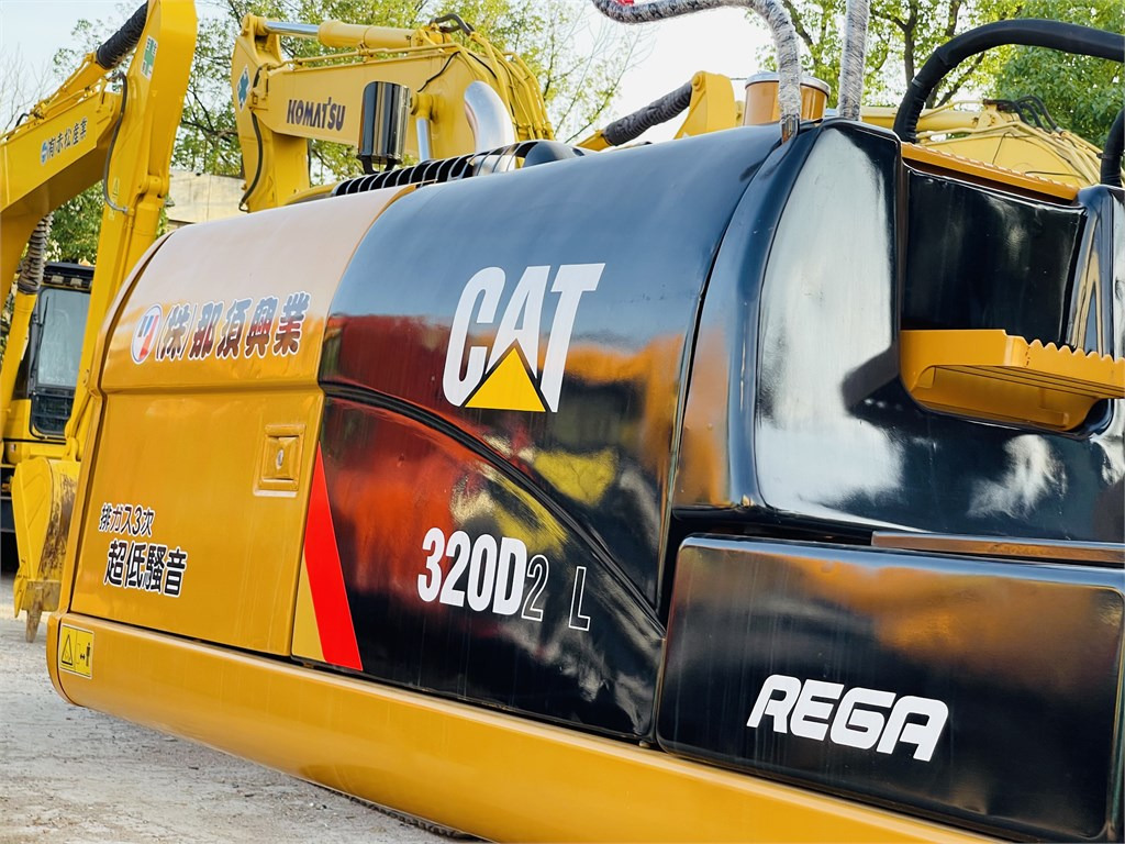 Ekskavaator CAT 320D2 L: pilt 26