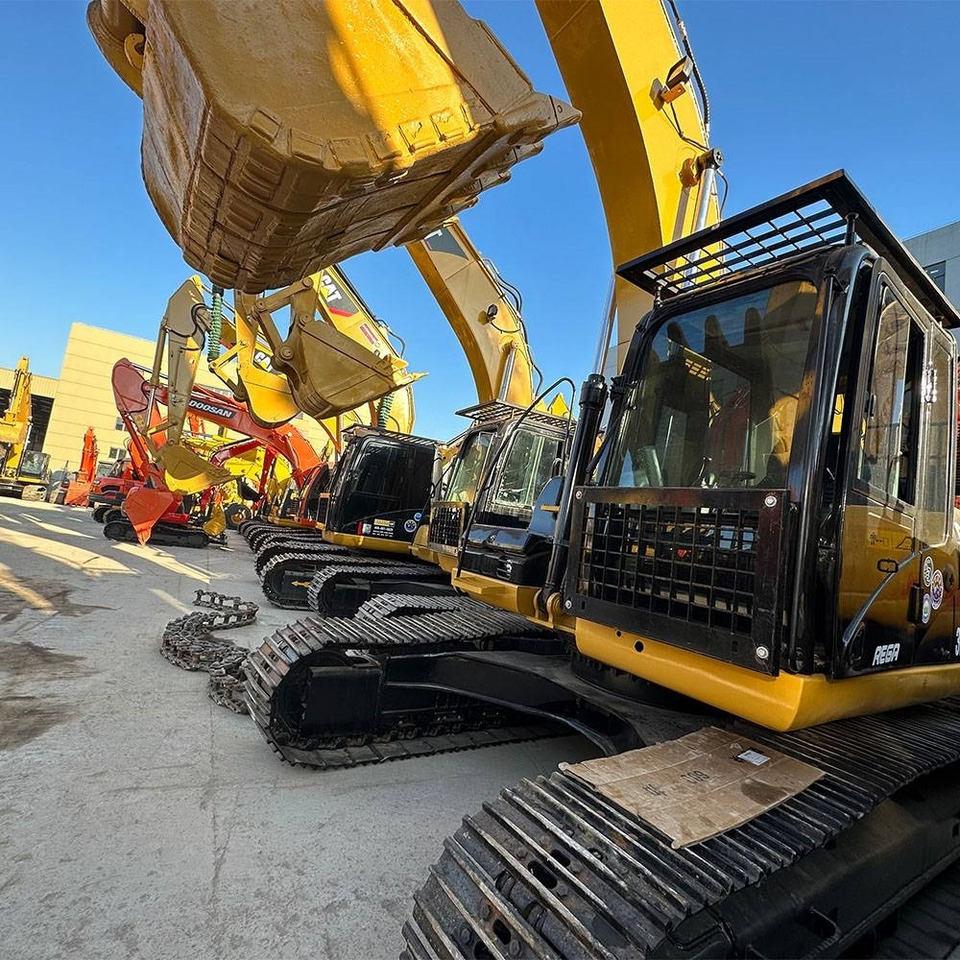 CAT 323 D - Lintekskavaator: pilt 4 CAT 323 D - Lintekskavaator: pilt 4