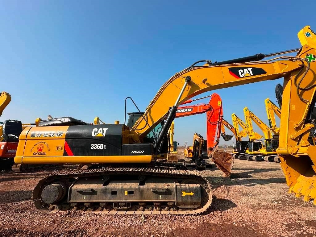CAT 336 D2 - Lintekskavaator: pilt 2 CAT 336 D2 - Lintekskavaator: pilt 2