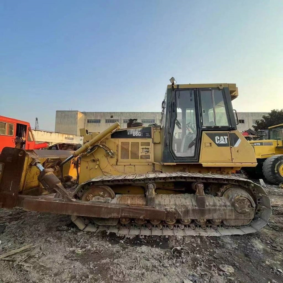 CAT D6G2 XL - Buldooser: pilt 1 CAT D6G2 XL - Buldooser: pilt 1