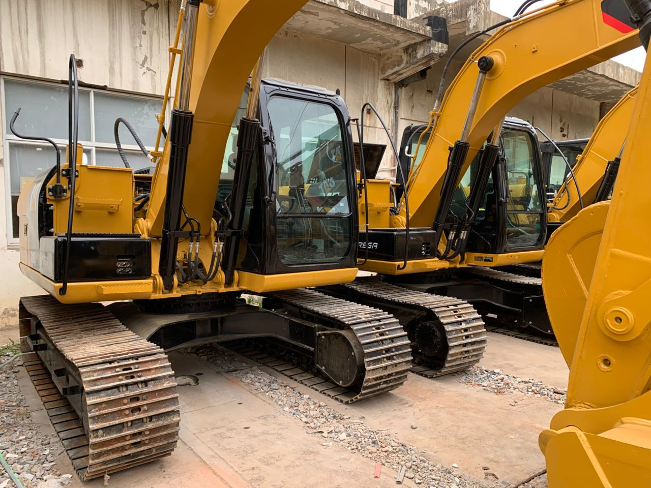 CATERPILLAR 312D2GC - Lintekskavaator: pilt 1 CATERPILLAR 312D2GC - Lintekskavaator: pilt 1