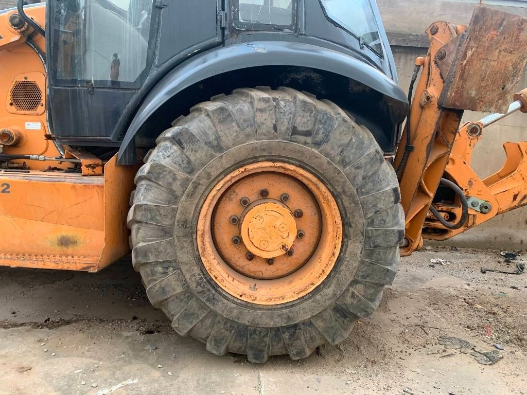 Case 580 M - Ekskavaator-laadur: pilt 4 Case 580 M - Ekskavaator-laadur: pilt 4