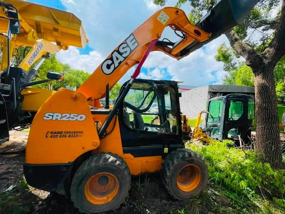 Case SR 250 - Kompaktlaadur: pilt 3 Case SR 250 - Kompaktlaadur: pilt 3