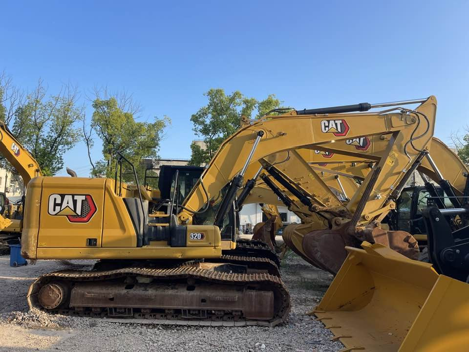 Caterpillar 320 - Ekskavaator: pilt 1 Caterpillar 320 - Ekskavaator: pilt 1