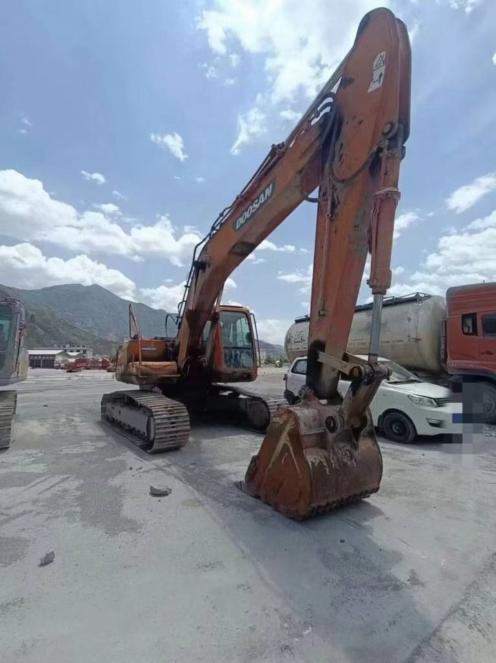 Doosan DX 225 DH225LC-9 DX 225 DH225LC-9 - Lintekskavaator: pilt 2 Doosan DX 225 DH225LC-9 DX 225 DH225LC-9 - Lintekskavaator: pilt 2