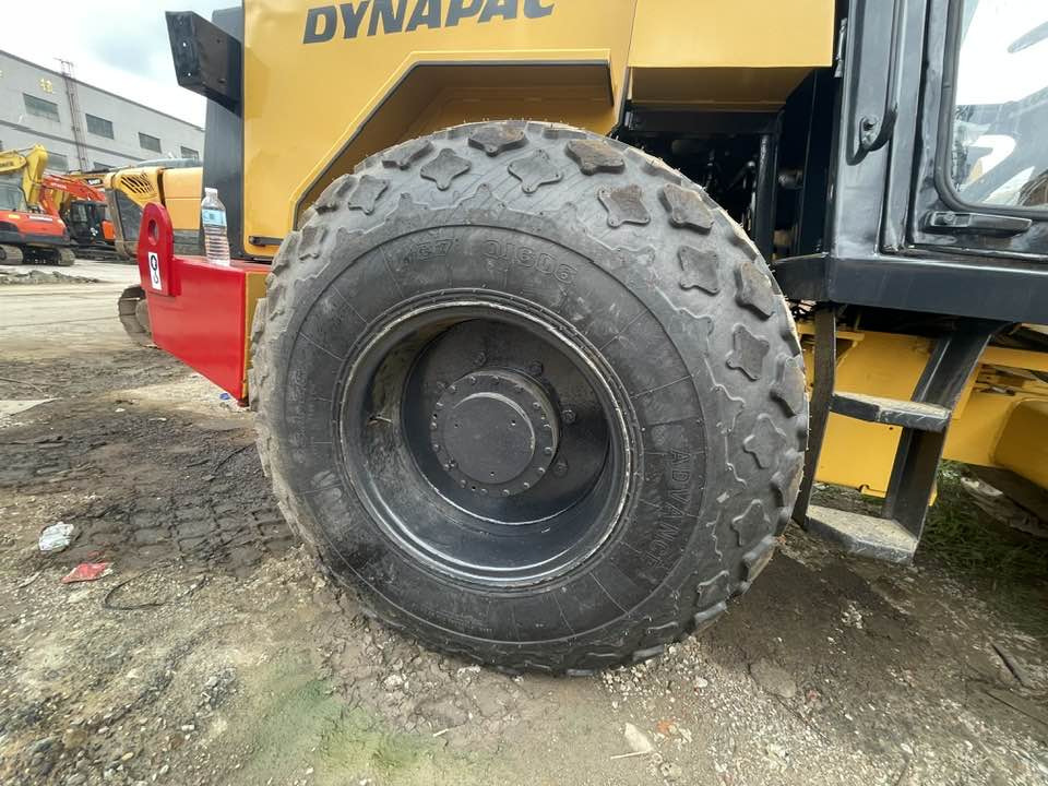 Dynapac Dynapac CA251D HASH - Teerull: pilt 4 Dynapac Dynapac CA251D HASH - Teerull: pilt 4