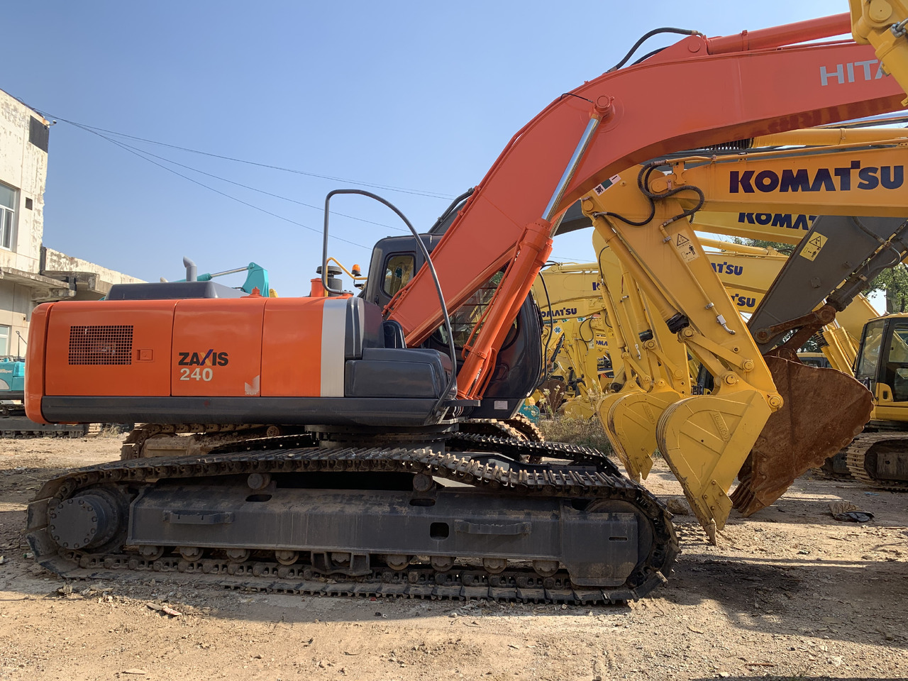 Hitachi ZAXIS 240 - Ekskavaator: pilt 3 Hitachi ZAXIS 240 - Ekskavaator: pilt 3